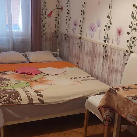 Valentina * بودابست