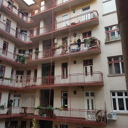 Valentina بيت ضيافة